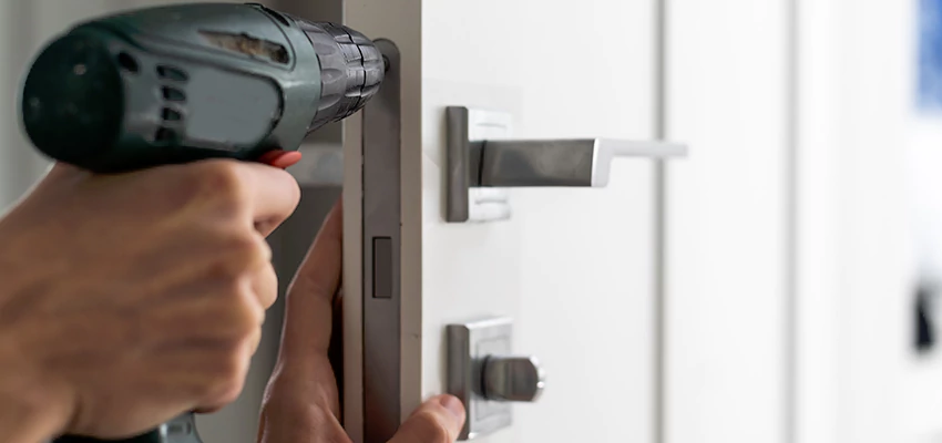 Locksmith For Lock Replacement Near Me in Huntington Park, CA