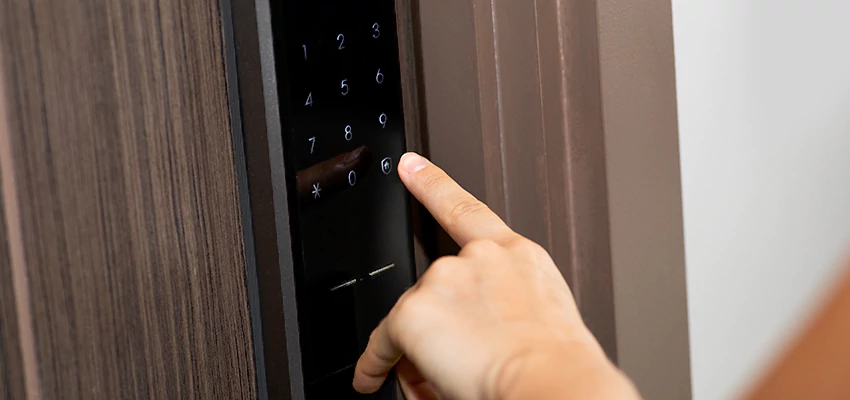 Smart Electric Locks Replacement Services in Huntington Park, CA