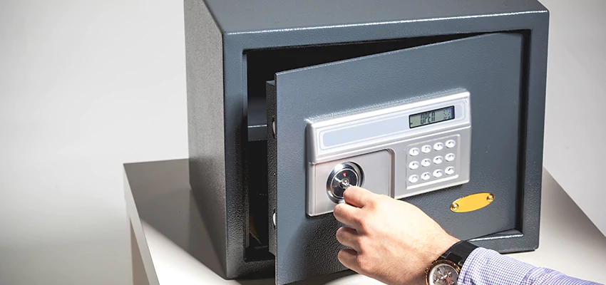 Jewelry Safe Unlocking Service in Huntington Park, California
